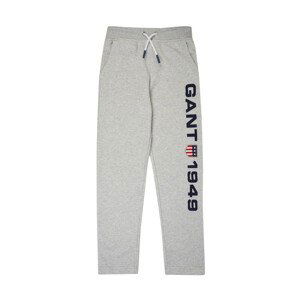 TEPLÁKY GANT D1. GANT RETRO SHIELD SWEAT PANTS šedá 122/128