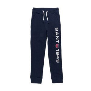 TEPLÁKY GANT D1. GANT RETRO SHIELD SWEAT PANTS modrá 98/104