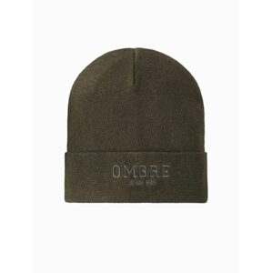 Dzianinowa czapka męska beanie z haftowanym napisem – oliwkowa v5 om-acwh-0120
