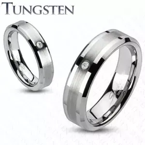 Tungstenový prsteň s brúseným stredom a zirkónom - Veľkosť: 64 mm