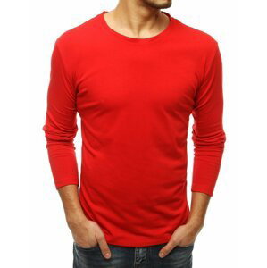 Červené pánske tričko bez potlače.