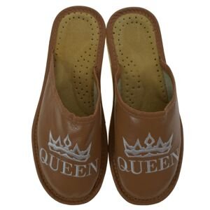 Dámske hnedé papuče QUEEN