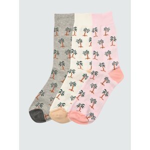 Sada troch párov vzorovaných ponožiek v krémovej a šedej farbe Trendyol