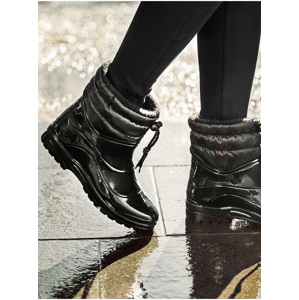 Čierne dámske členkové topánky s umelým kožúškom Scholl New Vestmann
