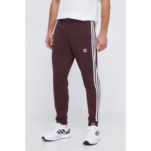 Tepláky adidas Originals bordová farba, s nášivkou