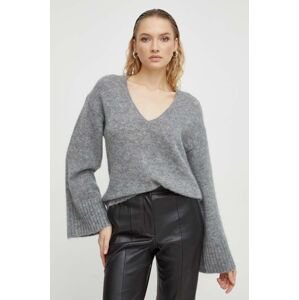 Vlnený sveter By Malene Birger dámsky, šedá farba, teplý