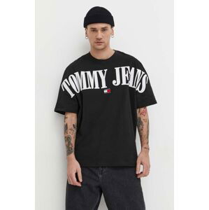 Bavlnené tričko Tommy Jeans pánsky, čierna farba, s nášivkou