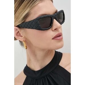 Slnečné okuliare Bottega Veneta dámske, čierna farba, BV1303S