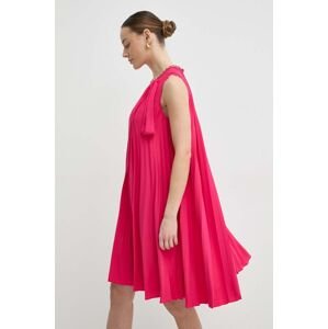 Šaty Nissa ružová farba, mini, áčkový strih, RC14842
