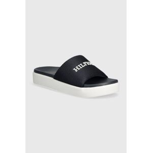 Šľapky Tommy Hilfiger PLATFORM MESH POOL SLIDE dámske, tmavomodrá farba, na platforme, FW0FW07828