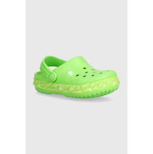 Detské šľapky Crocs Geometric Glow Band zelená farba