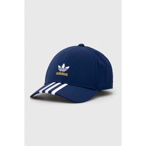 Šiltovka adidas Originals s nášivkou