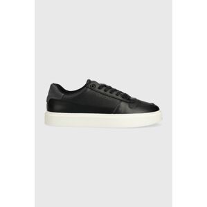 Kožené tenisky Calvin Klein LOW TOP LACE UP BSKT čierna farba, HM0HM01254