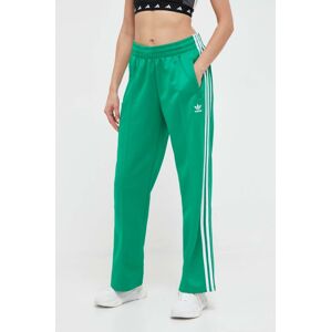 Tepláky adidas Originals zelená farba, s nášivkou