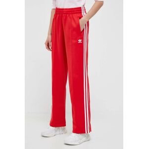 Tepláky adidas Originals červená farba, s nášivkou