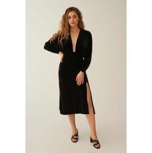 Šaty Undress Code 477 Date Night Midi Dress Black čierna farba, midi, rovný strih