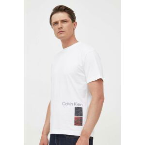 Bavlnené tričko Calvin Klein biela farba, vzorované