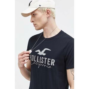 Bavlnené tričko Hollister Co. pánsky, čierna farba, s nášivkou