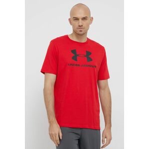 Under Armour 1329590 červená farba, s potlačou