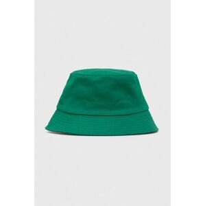 Bavlnený klobúk United Colors of Benetton zelená farba, bavlnený