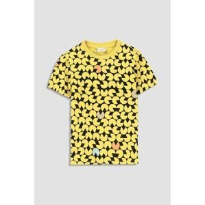 Detské bavlnené tričko Coccodrillo žltá farba, vzorovaný
