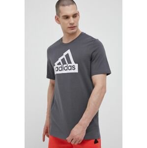 Bavlnené tričko adidas šedá farba, s potlačou