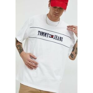 Bavlnené tričko Tommy Jeans biela farba, s nášivkou