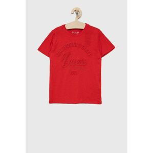Detské bavlnené tričko Guess červená farba, s nášivkou