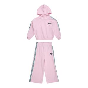 Nike Sportswear Joggingová súprava 'HAPPY CAMPER'  nefritová / staroružová / čierna / biela