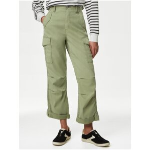 Zelené dámske kapsáčové skrátené nohavice Marks & Spencer