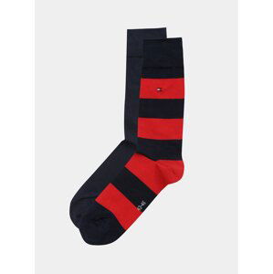 Balenie dvoch párov pánskych pruhovaných ponožiek v červenej a tmavomodrej farbe Tommy Hilfiger