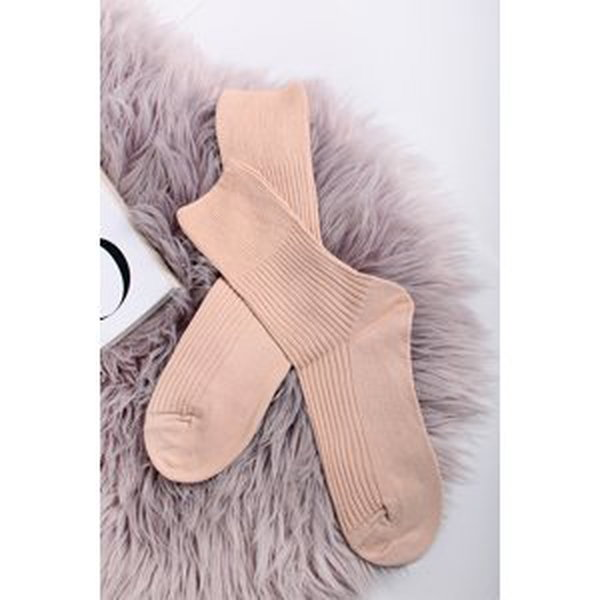 Béžové bavlnené zdravotné ponožky s voľným lemom Libena