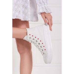 Bielo-červené vysoké tenisky na platforme Chuck Taylor All Star Lift Platform Embroidered Hearts