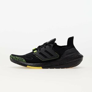 adidas UltraBOOST 22 Core Black/ Core Black/ Semi Yellow