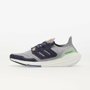 adidas UltraBOOST 22 Halo Silver/ Shale Navy/ Linen Green