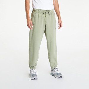 New Balance Athletics Nature State Sweatpant Olive Leaf