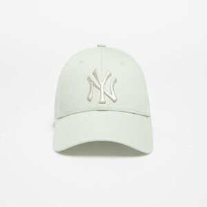 New Era New York Yankees Womens Metallic Logo 9FORTY Soft Grass/ Shiny Silver