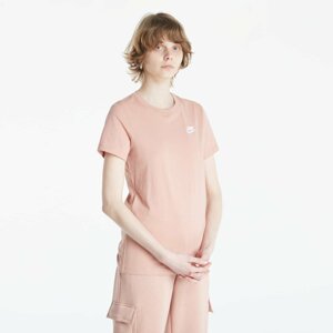 Nike Sportswear Club Tee Pink