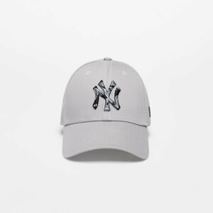 New Era New York Yankees 9FORTY Adjustable Cap Grey