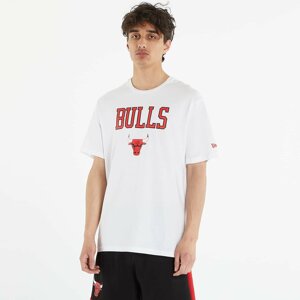 New Era Chicago Bulls NBA Team Logo T-Shirt White/ Front Door Red