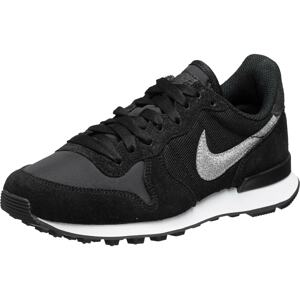 Nike Sportswear Nízke tenisky 'Internationalist'  čierna / strieborná