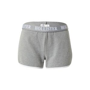 HOLLISTER Nohavice 'JUN LOGO WB KNIT SHORT 3CC'  sivá