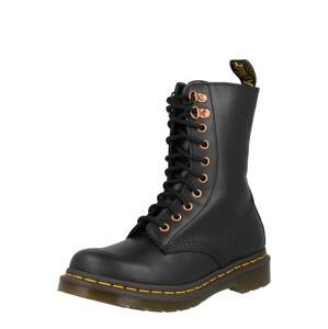 Dr. Martens Šnurovacie čižmy 'Wanama'  čierna