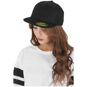 Urban Classics Premium 210 Fitted black - S/M